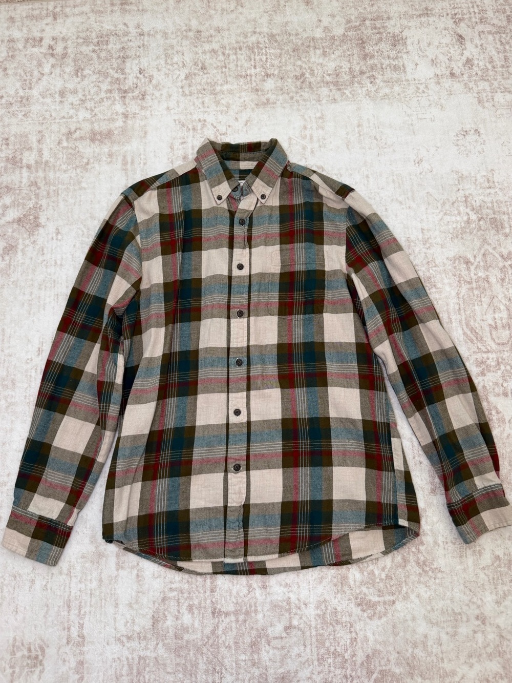 St. John’s Bay Cream Plaid Shirt Green & Teal Accents Men’s Small